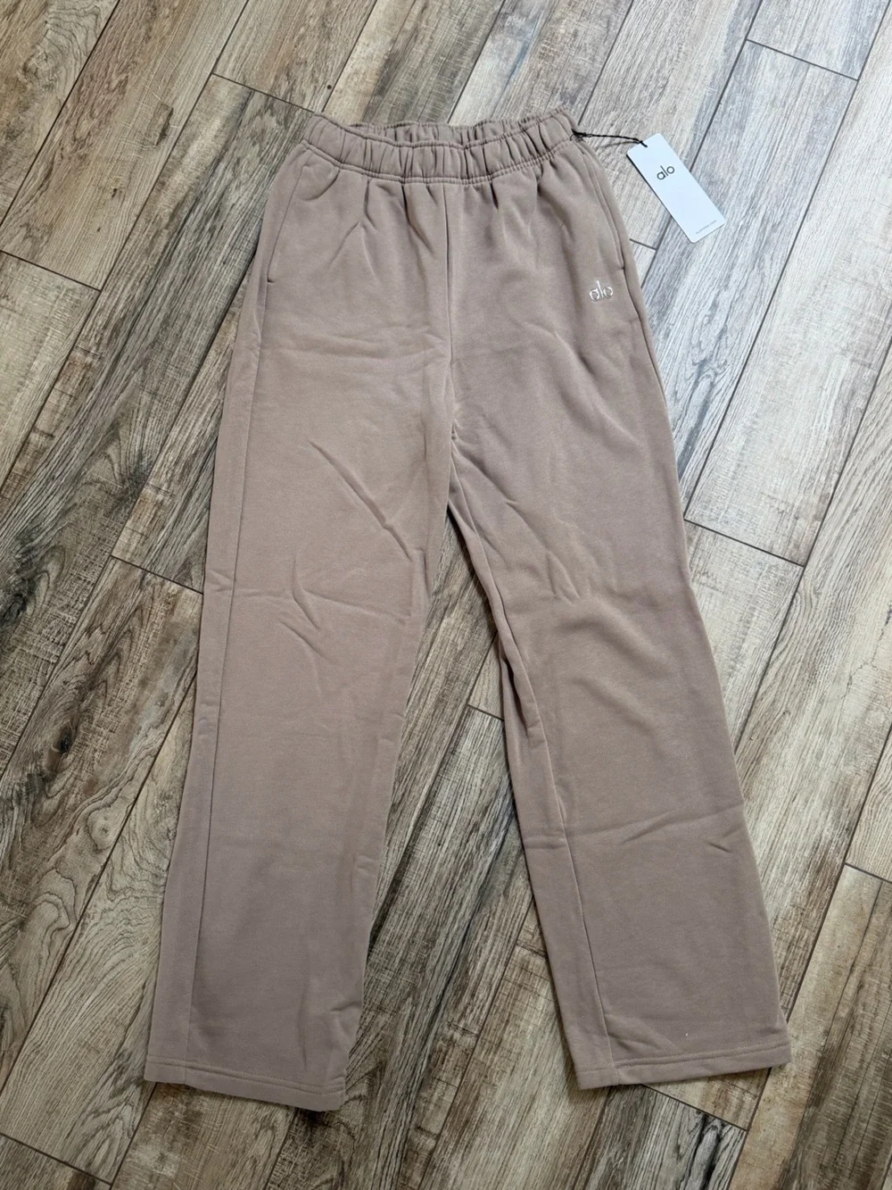 ALO Yoga Taupe Elastic Waist Sweatpants